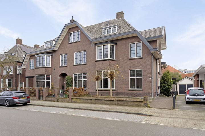 Kortenaerstraat 10