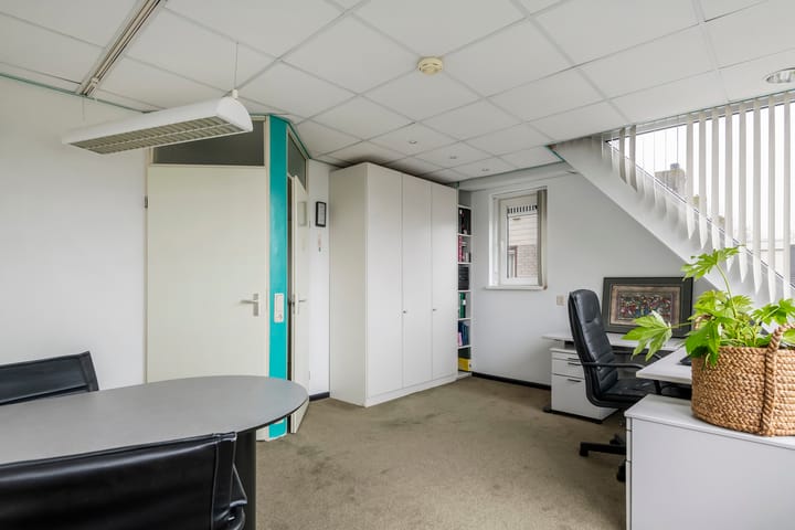 Photo 26 of Van Delenshof 14