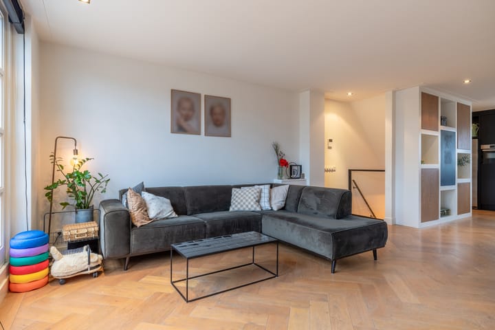 Photo 25 of Bilderdijkstraat 19