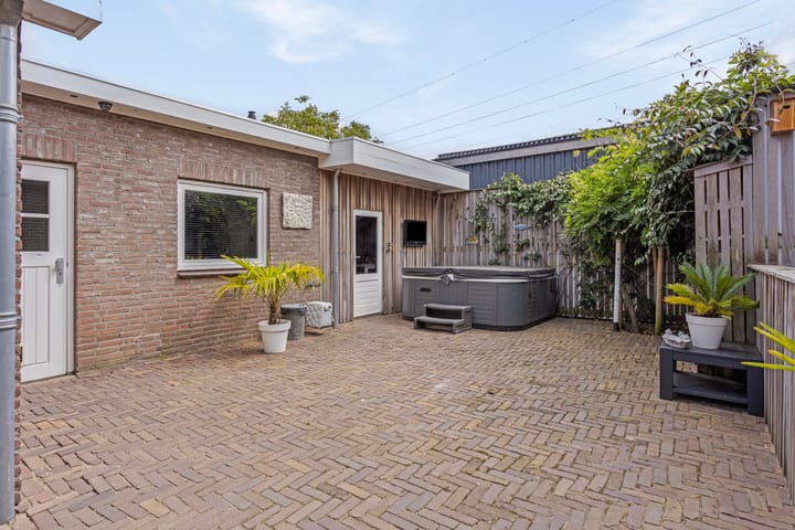 Foto 30 van Molenstraat 21