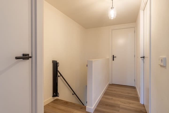 Photo 31 of Bilderdijkstraat 19