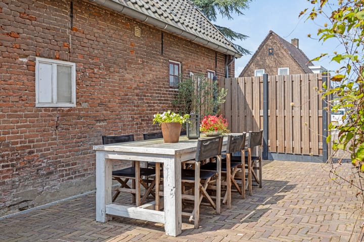 Foto 32 van Molenstraat 21