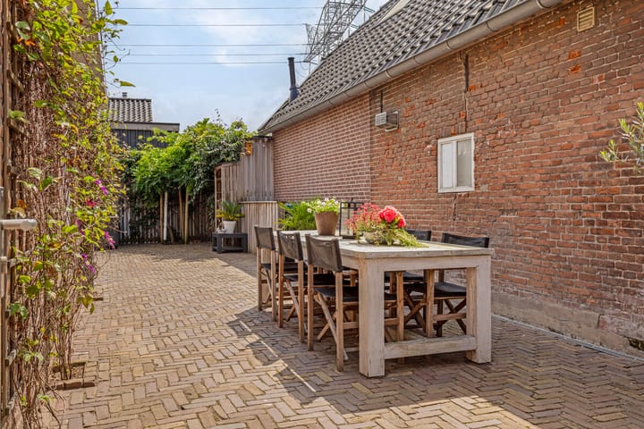 Foto 33 van Molenstraat 21