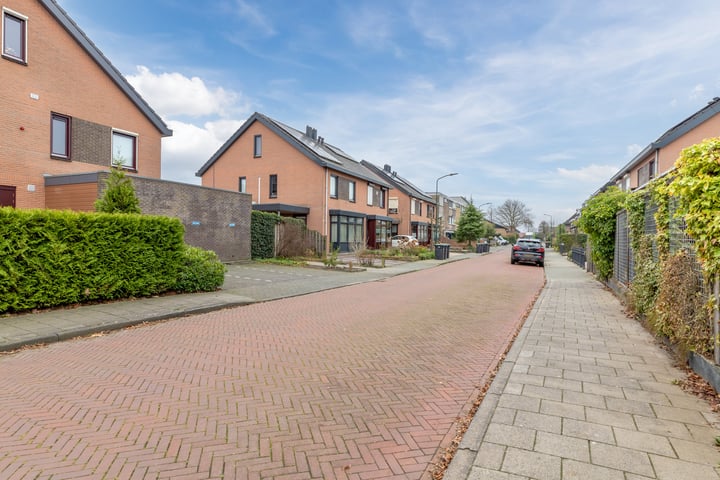 Bekijk foto 46 van Bilderdijkstraat 19