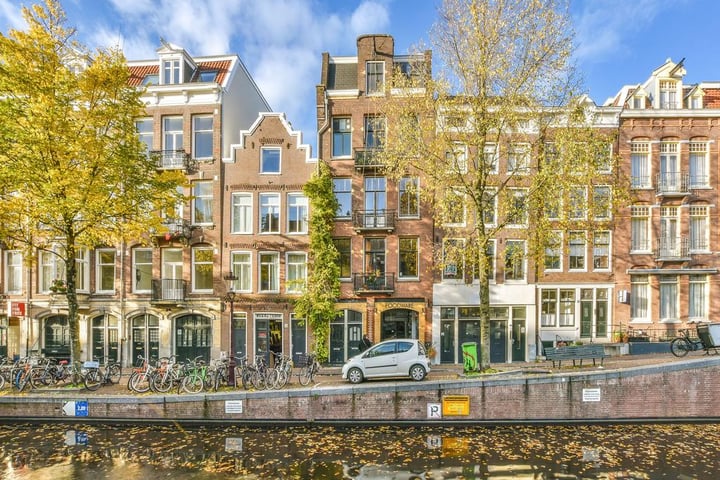 View photo 6 of Looiersgracht 12-2