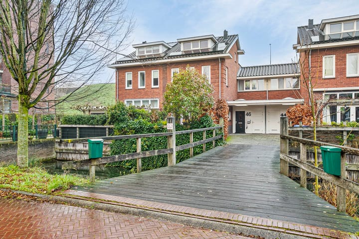 Foto 1 van Burgemeester Dolmanslaan 46