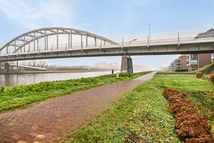 Foto 46 van Burgemeester Dolmanslaan 46