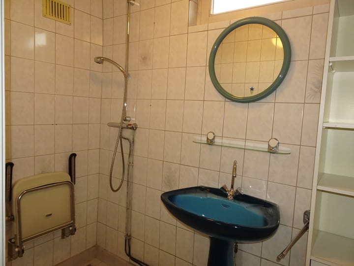 Photo 4 of Van Goghstraat 2