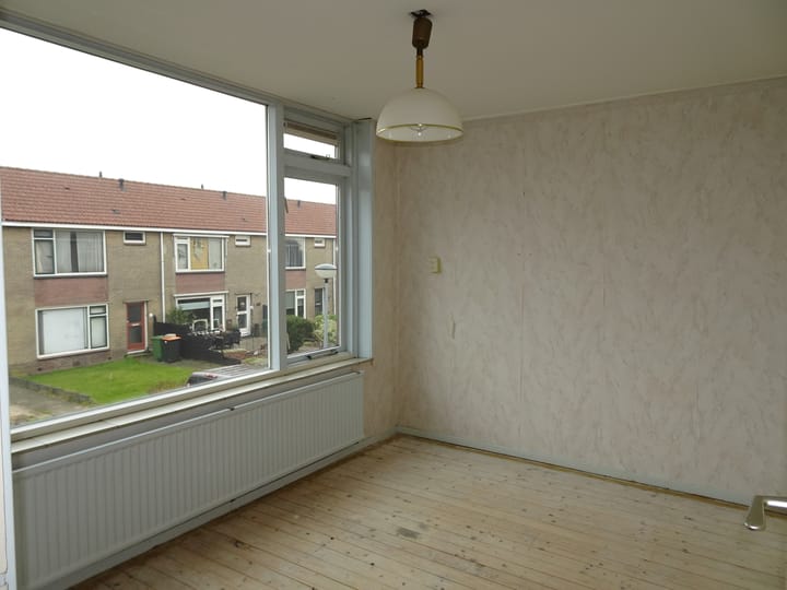 Photo 16 of Van Goghstraat 2