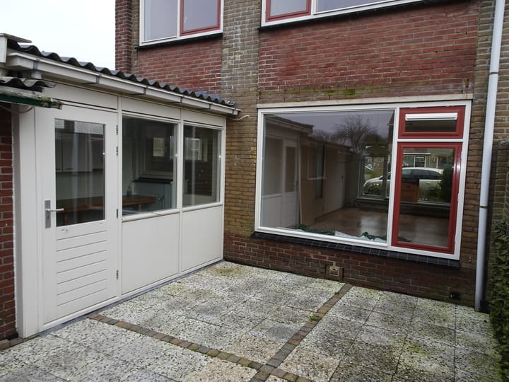 Photo 24 of Van Goghstraat 2