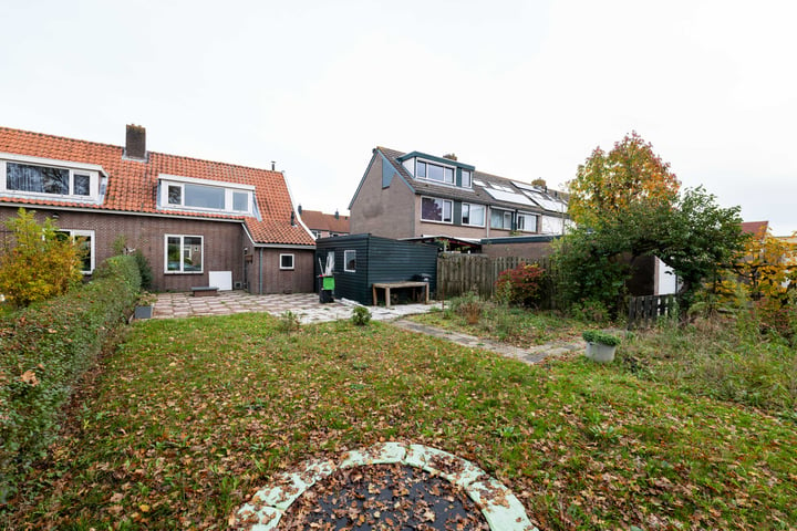 Bekijk foto 32 van Dorpsweg 10