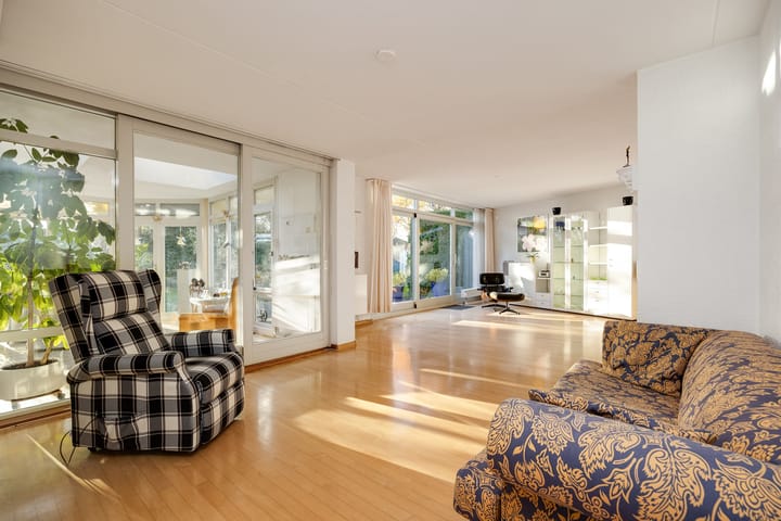 Foto 38 van Bomela 9