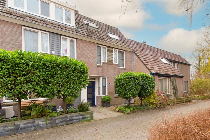 View photo 1 of Koolmeesstraat 22