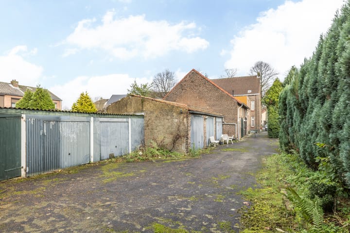 Photo 42 of Groenseykerstraat 40