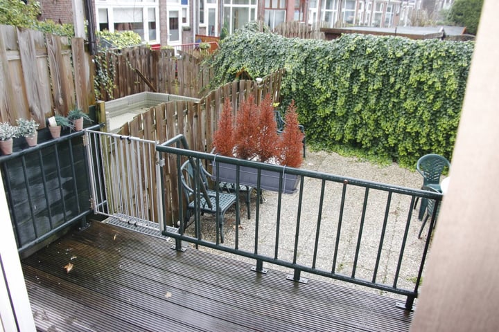 Bekijk foto 2 van Burgemeester Bosstraat 69-A