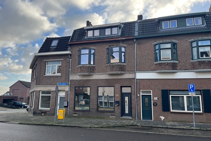 View photo 1 of Heiveldstraat 69