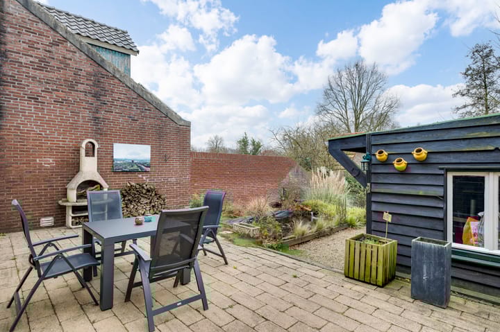 Photo 24 of Bosstraat 9