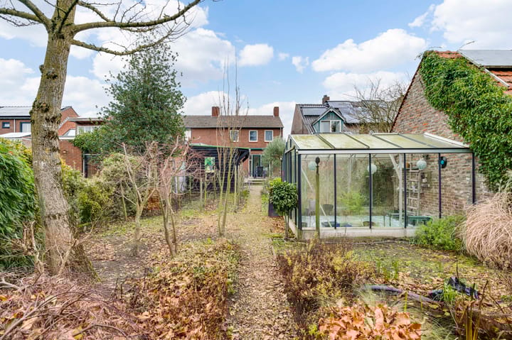 Photo 31 of Bosstraat 9