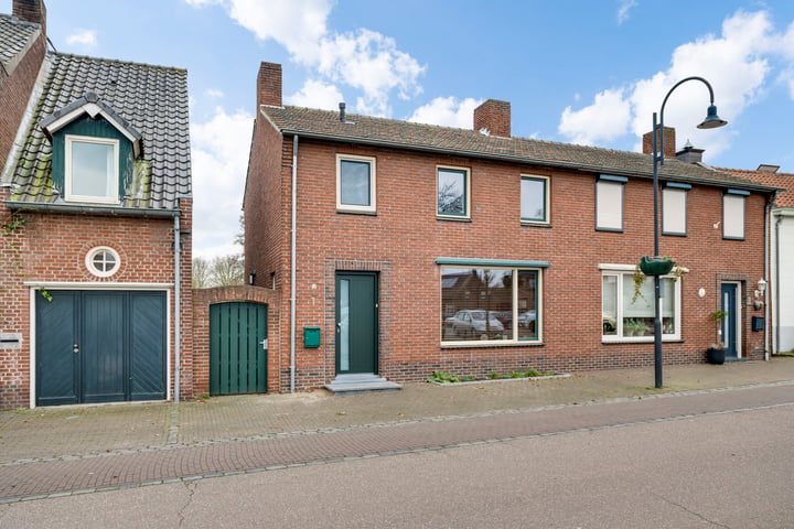 View photo 33 of Bosstraat 9