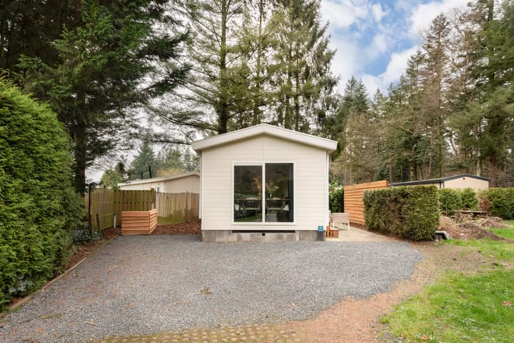 Photo 1 of Nieuwe Prinsenweg 7-17A