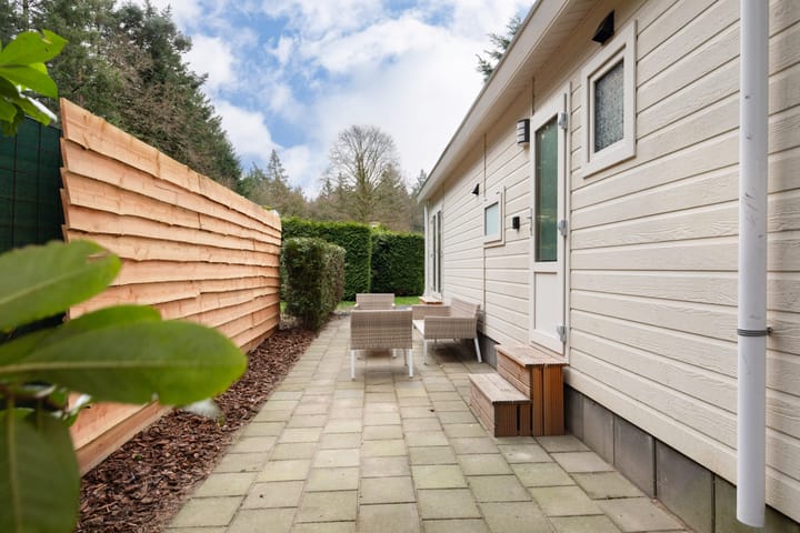 Photo 5 of Nieuwe Prinsenweg 7-17A