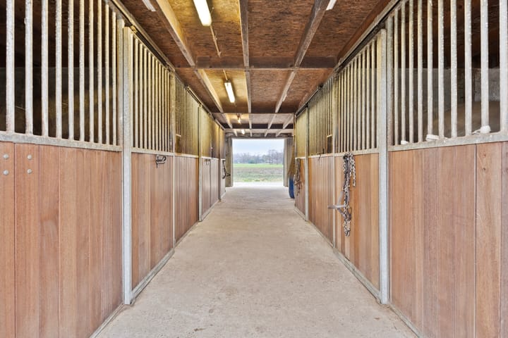 Foto 2 van Vemderdwarsweg 5