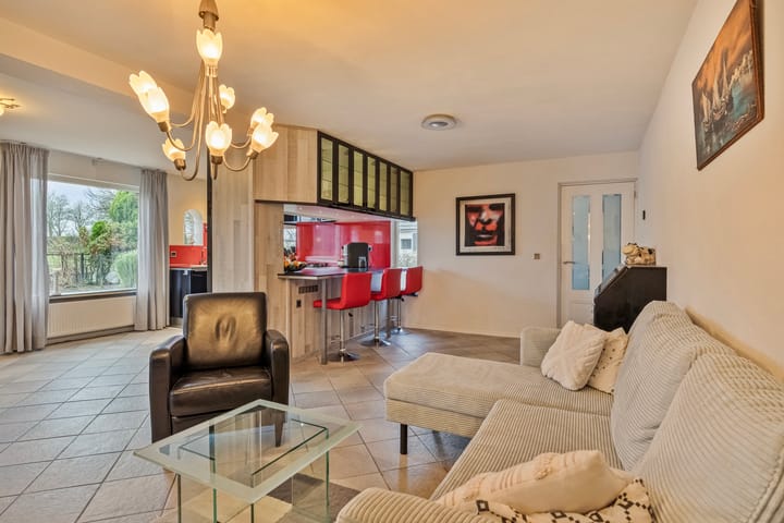 Foto 9 van Vemderdwarsweg 5