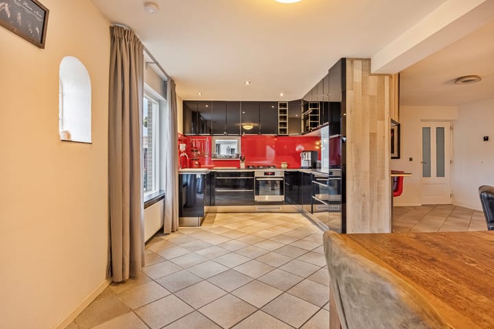 Foto 12 van Vemderdwarsweg 5