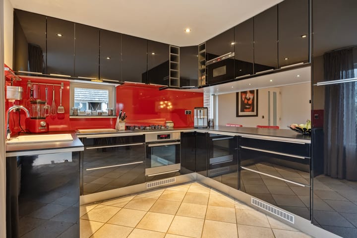 Foto 13 van Vemderdwarsweg 5