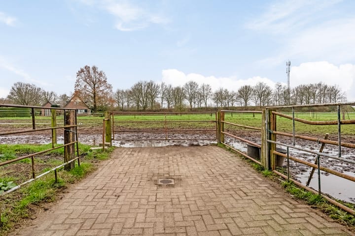 Foto 32 van Vemderdwarsweg 5