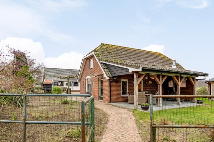 Foto 42 van Vemderdwarsweg 5