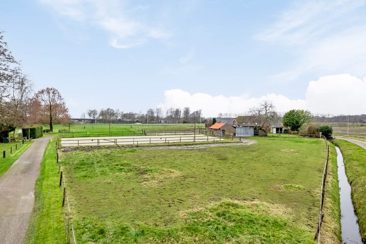 Foto 48 van Vemderdwarsweg 5