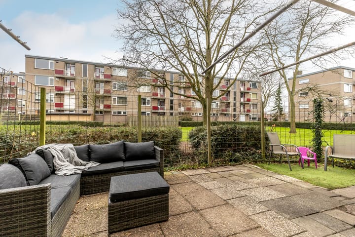 Foto 2 van Burgemeester Crezéestraat 77