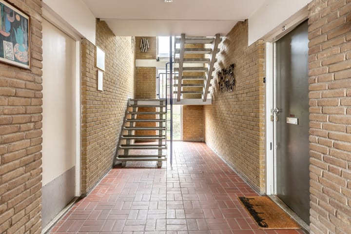 Foto 8 van Burgemeester Crezéestraat 77