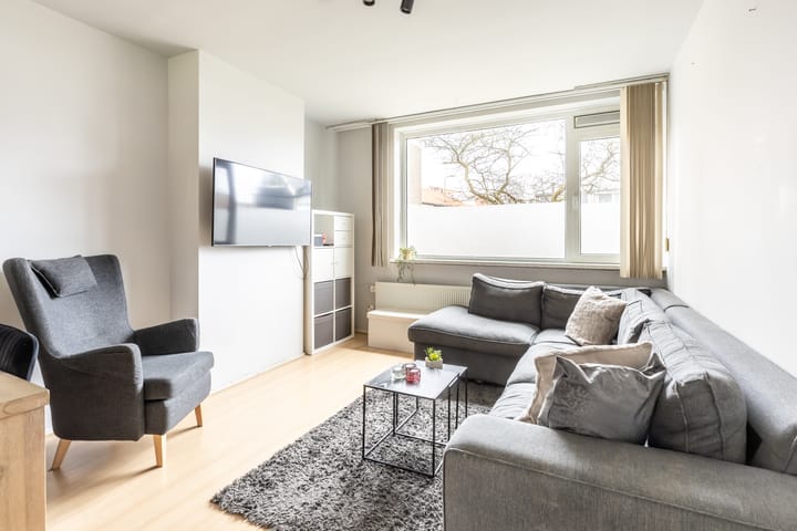 Foto 12 van Burgemeester Crezéestraat 77