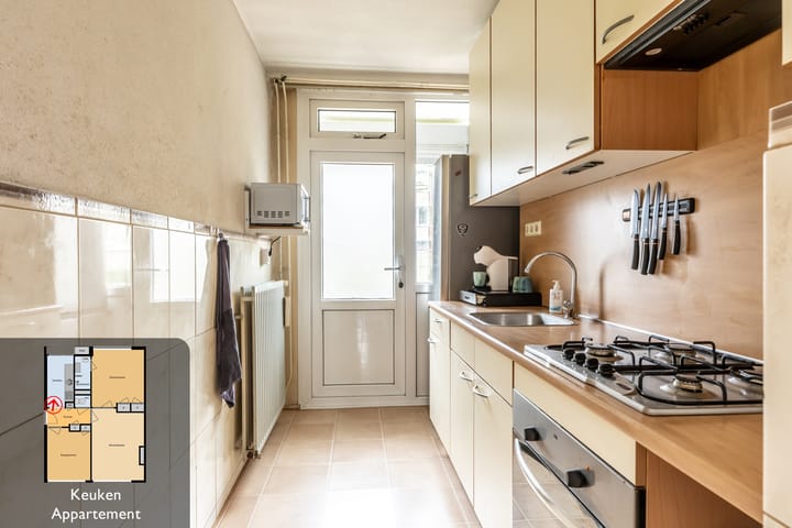 Foto 16 van Burgemeester Crezéestraat 77