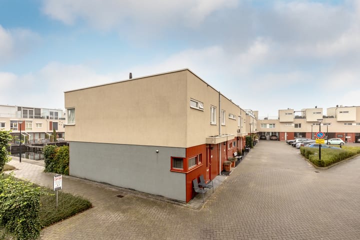 Foto 37 van Rochus Meeuwiszweg 430