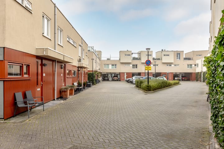 Foto 38 van Rochus Meeuwiszweg 430