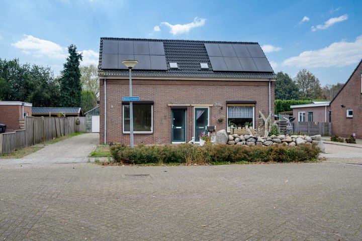 Foto 2 van Meidoornlaan 10