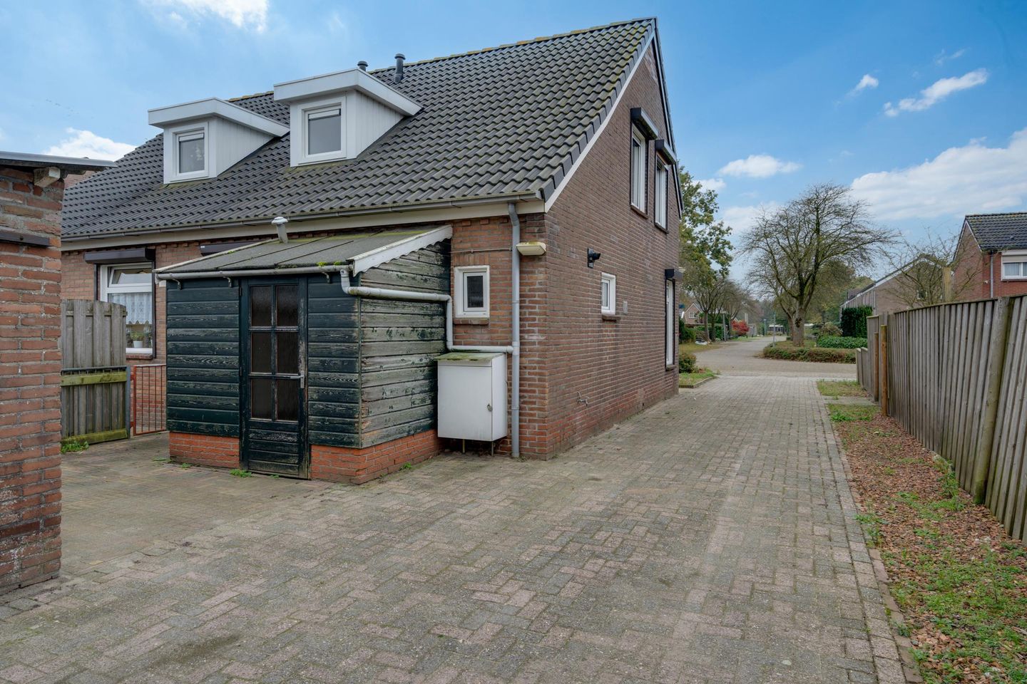 Foto 14 van Meidoornlaan 10