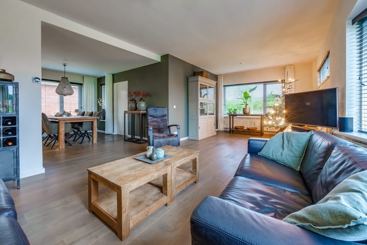 Foto 14 van Bovensteveenweg 2