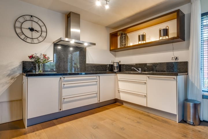 Foto 17 van Bovensteveenweg 2