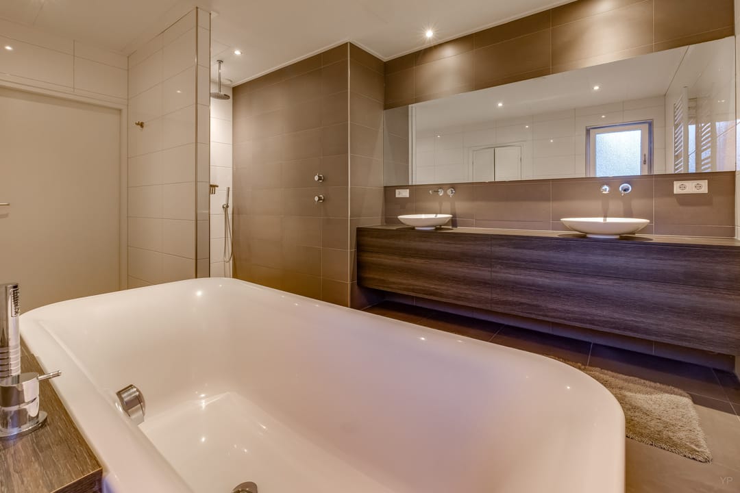 Foto 28 van Bovensteveenweg 2