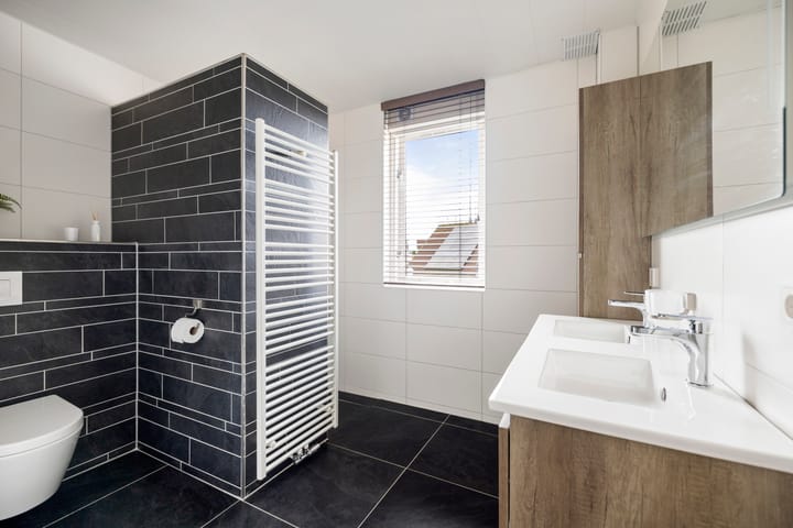 Foto 31 van de Spinde 56