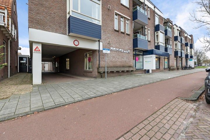 View photo 4 of Brinkstraat 47