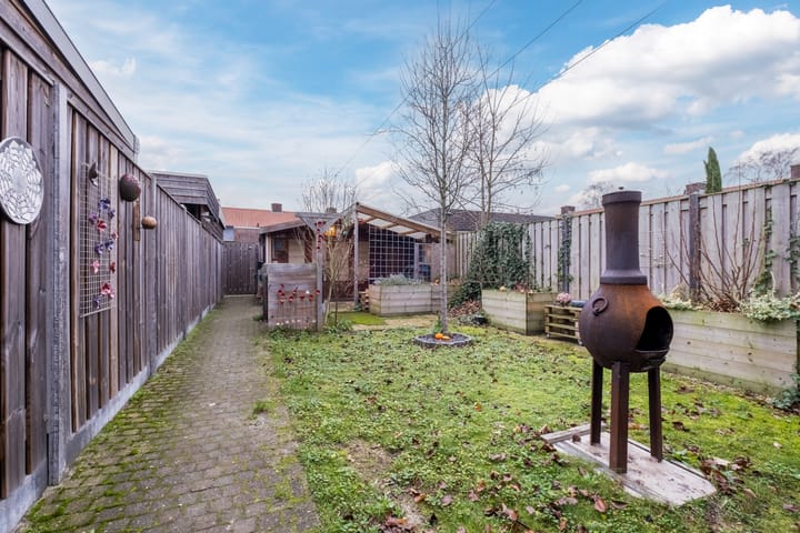 Foto 25 van Land van Ravensteinstraat 18