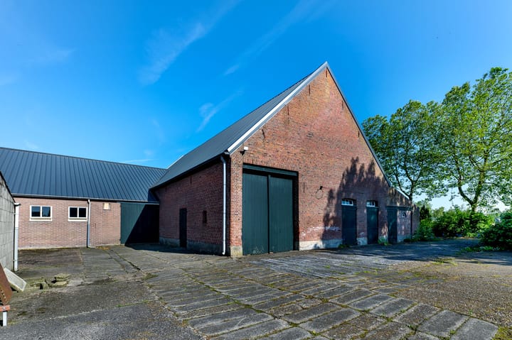 Foto 3 van Weg naar Wouw 32