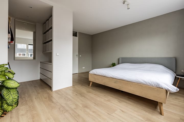 Photo 18 of Louis Couperusstraat 137