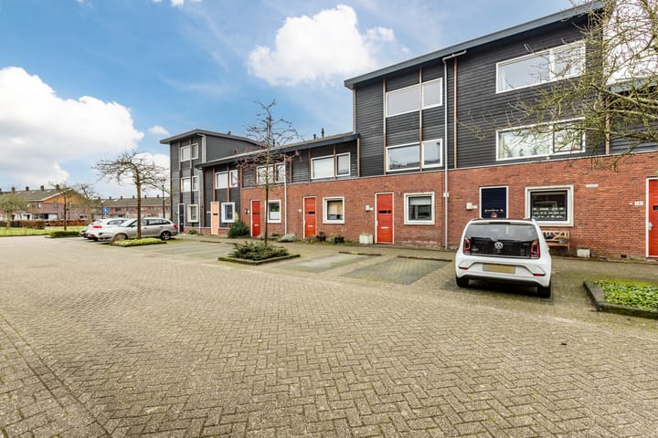 Photo 47 of Louis Couperusstraat 137