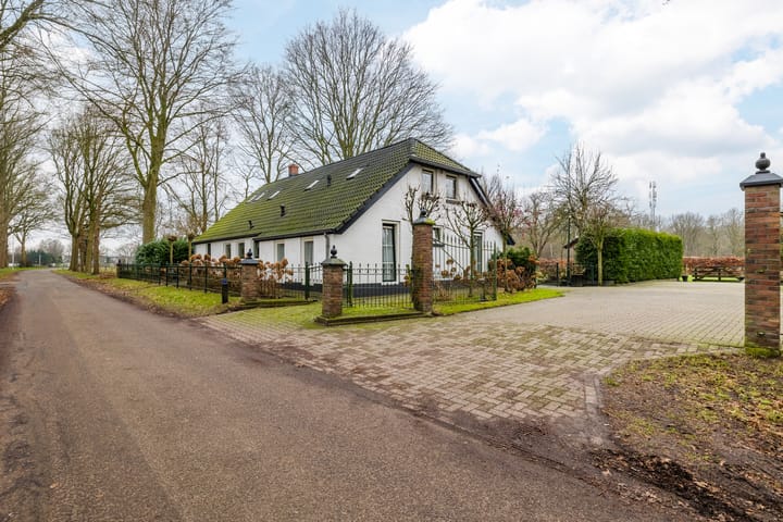 Photo 1 of Wilfred Stillweg 1